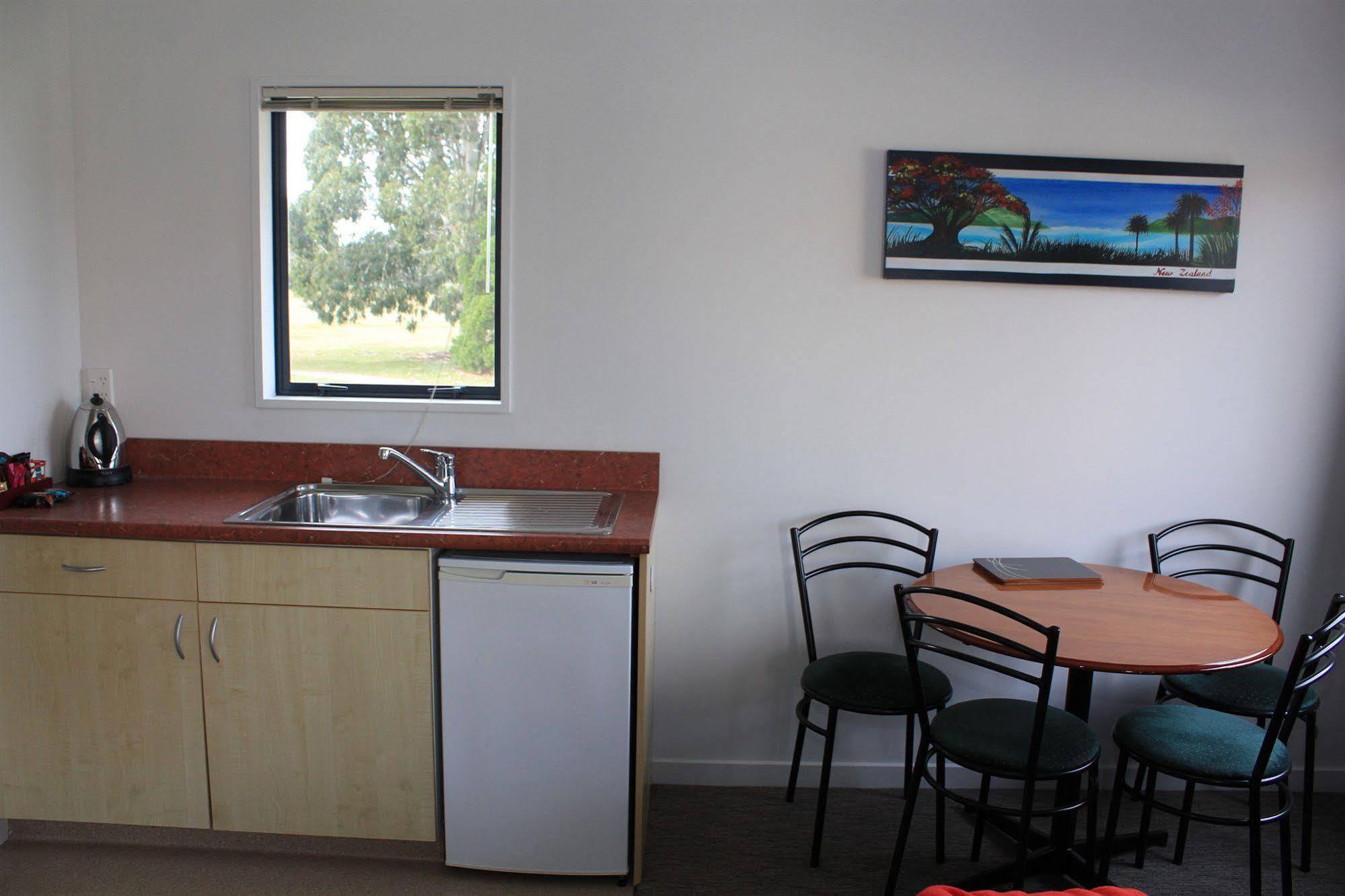 Bella Vista Motel Te Anau Exterior foto